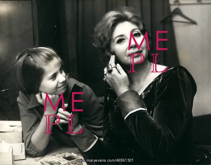 : Beverly Sills, American opera singer, and daughter Muffy : Beverly Sills, American opera singer, and daughter Muffy