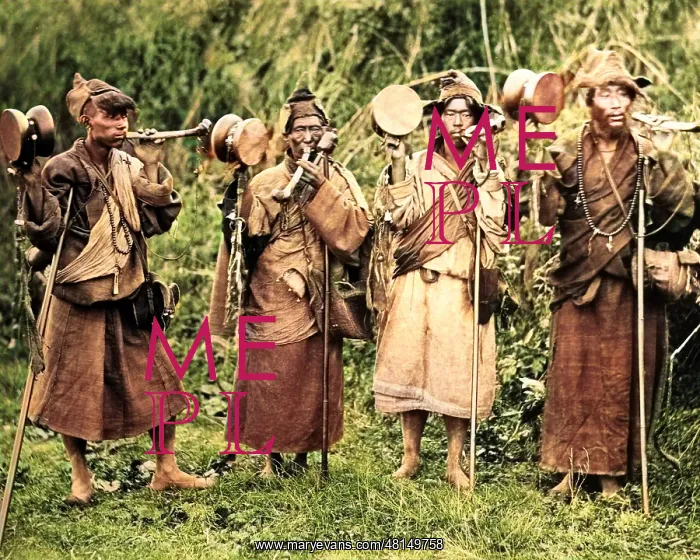 : Bhutanese Lamas, India : Bhutanese Lamas, India