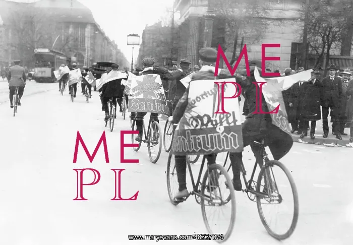 : Bicycle group of the Center Party in Berlin, 1924 : Bicycle group of the Center Party in Berlin, 1924