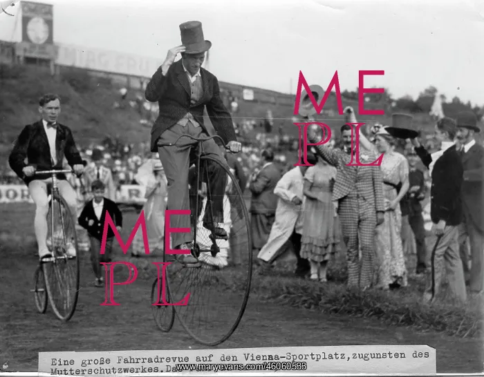 : Bicycle revue : Bicycle revue