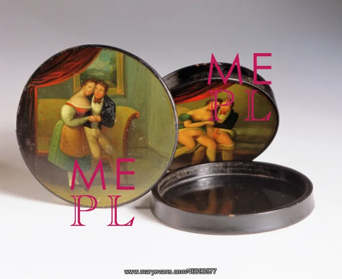 : Biedermeier tin with a false bottom with pornographic : Biedermeier tin with a false bottom with pornographic