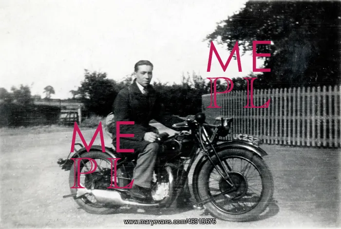 : Biker on his 1929 / 30 Rudge motorcycle : Biker on his 1929 / 30 Rudge motorcycle