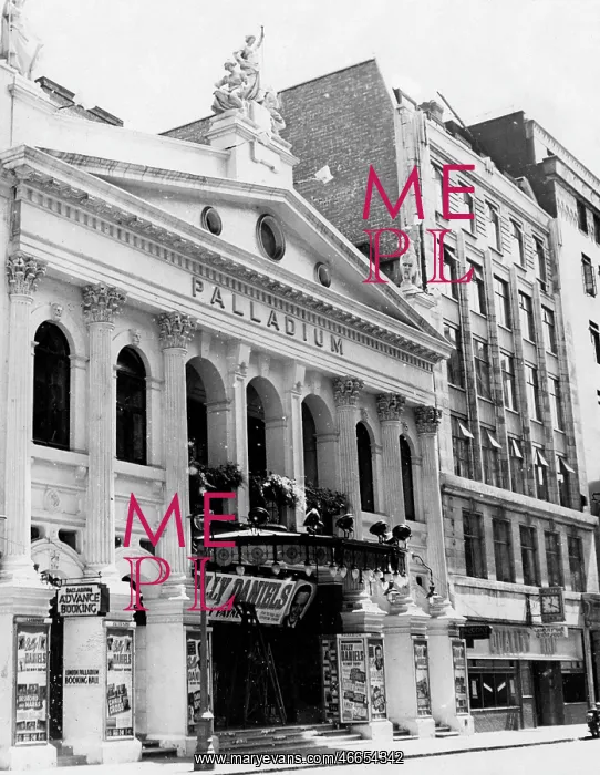 : Billy Daniels at the Palladium : Billy Daniels at the Palladium
