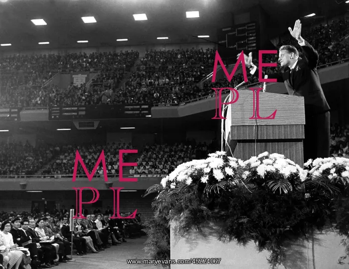 : Billy Graham, Evangelist preaching in Nippon ? : Billy Graham, Evangelist preaching in Nippon ?
