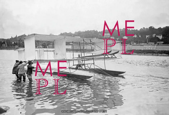 : Biplane on the Seine, 1906 : Biplane on the Seine, 1906