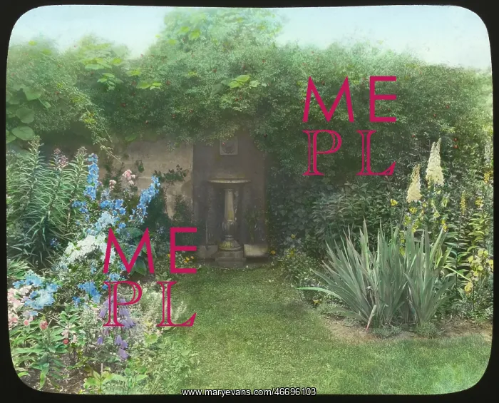 : Birdbath - Grey Gardens - Architecture : Birdbath - Grey Gardens - Architecture