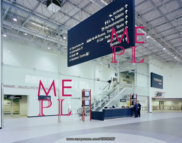 : Birmingham International Airport, Eurohub, Bickenhill : Birmingham International Airport, Eurohub, Bickenhill