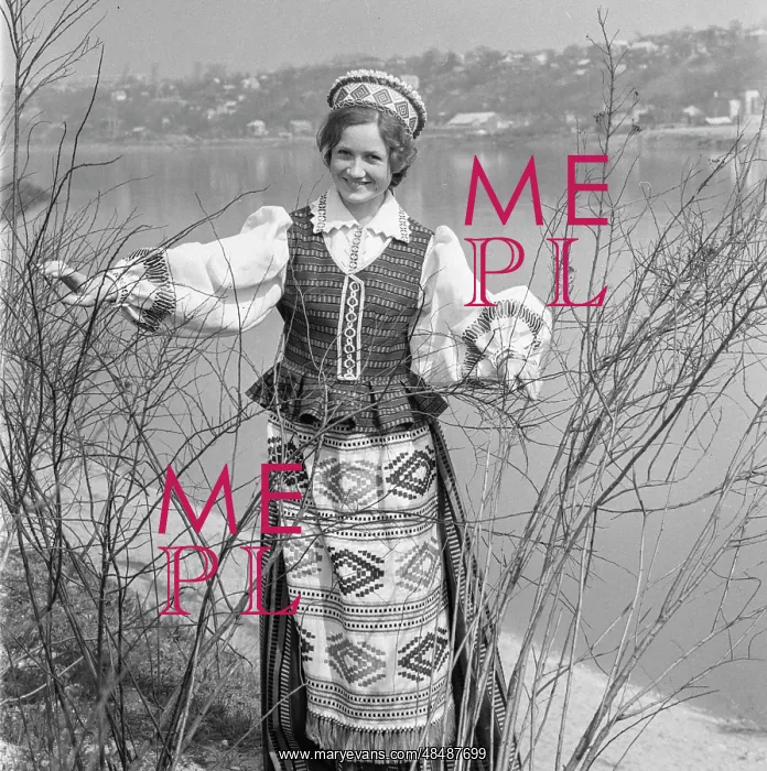  : Birute Mitkute