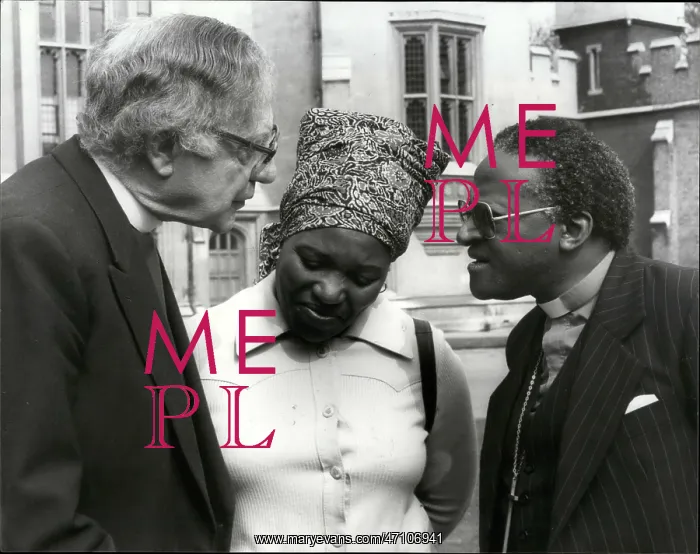 : Bishop Desmond Tutu visits the Archbishop of : Bishop Desmond Tutu visits the Archbishop of