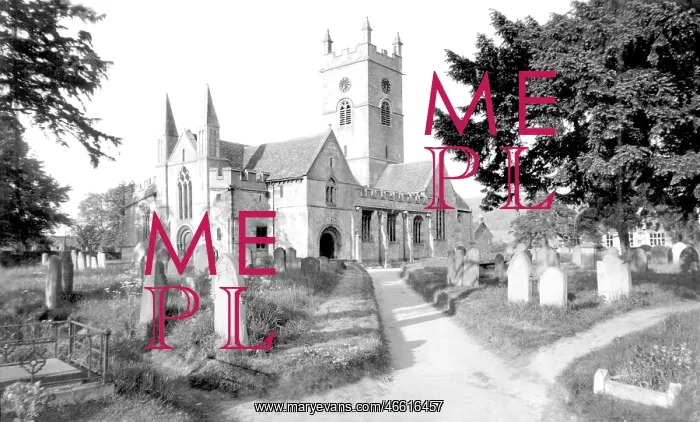  : Bishops Cleeve, the Church c1955