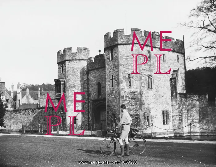 : BISHOP'S PALACE : BISHOP'S PALACE