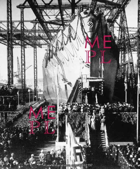 : BISMARCK LAUNCHED 1939 : BISMARCK LAUNCHED 1939