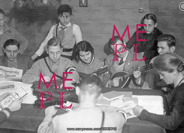 : Bismarck Youth, 1932 : Bismarck Youth, 1932