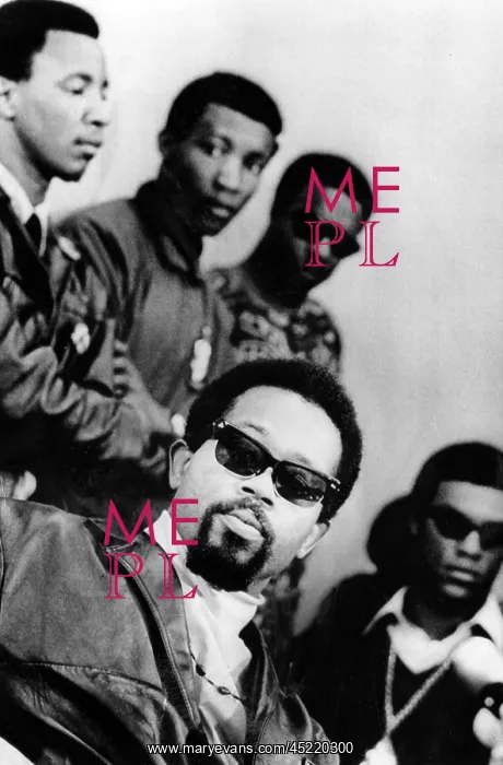 : Black Panther Eldridge Cleaver at a press ? : Black Panther Eldridge Cleaver at a press ?