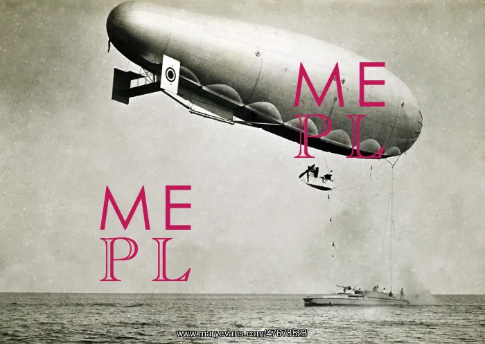 : Blimp Attached to Gunboat, World War 1 : Blimp Attached to Gunboat, World War 1