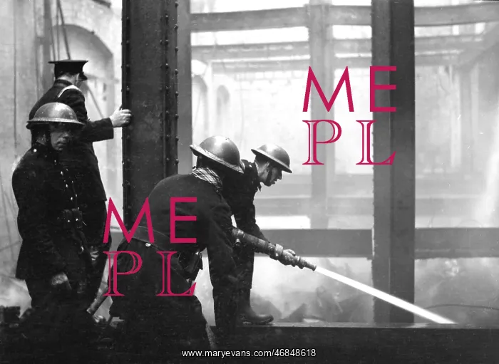 : Blitz in London - Firefighters at work with hosepipe, WW2 : Blitz in London - Firefighters at work with hosepipe, WW2