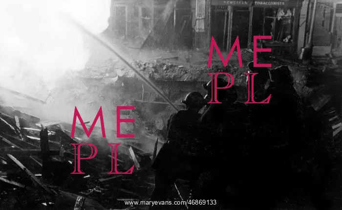 : Blitz in London -- Old Compton Street, WW2 : Blitz in London -- Old Compton Street, WW2