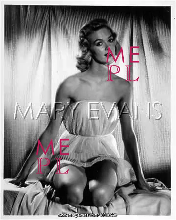 : BLONDE PIN-UP 3 / B&W : BLONDE PIN-UP 3 / B&W