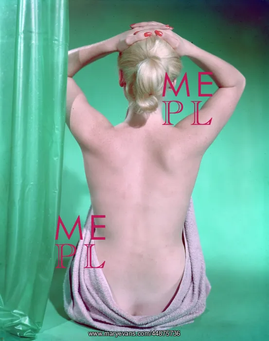 : BLONDE WITH PONYTAIL : BLONDE WITH PONYTAIL