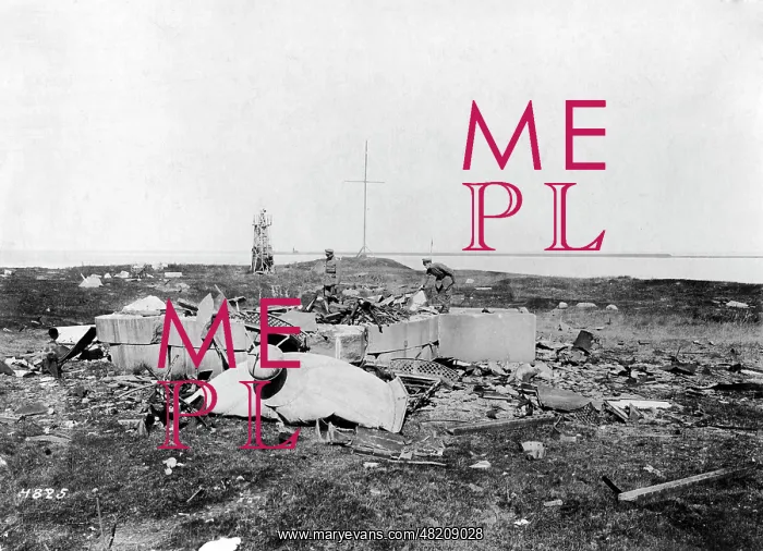  : Blown up beacon near the Daugava River, 1917