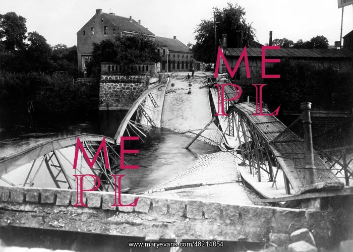 : A blown up bridge in Bartenstein, 1914 : A blown up bridge in Bartenstein, 1914