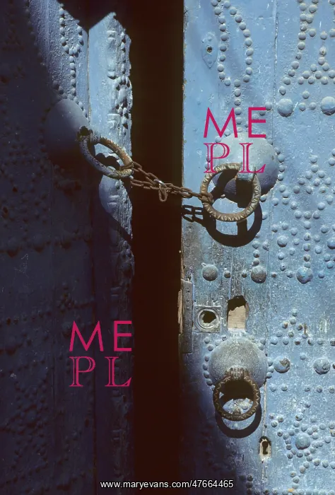 : Blue door with chain, Nefta, Tunisia : Blue door with chain, Nefta, Tunisia