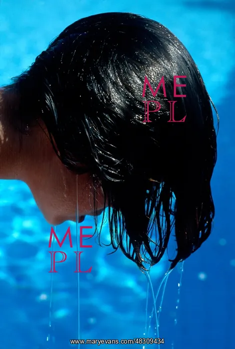  : Blue Dripping hair