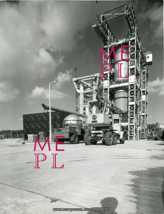 : Blue Streak test rig installation at Hatfield, c1958 : Blue Streak test rig installation at Hatfield, c1958