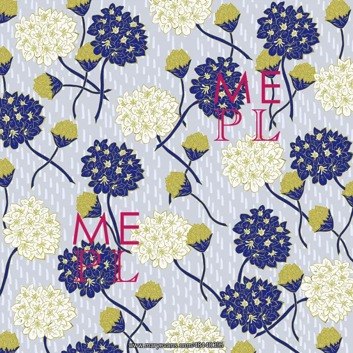  : Blue and white floral pattern