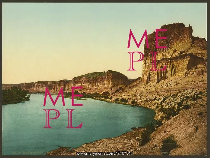  : Bluffs of the Green River