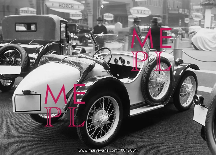 : BMW at an exhibition, 1931 : BMW at an exhibition, 1931