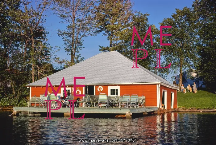 : Boathouse, Menges, hotel, resort : Boathouse, Menges, hotel, resort