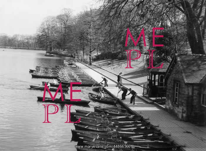 : BOATING LAKE : BOATING LAKE