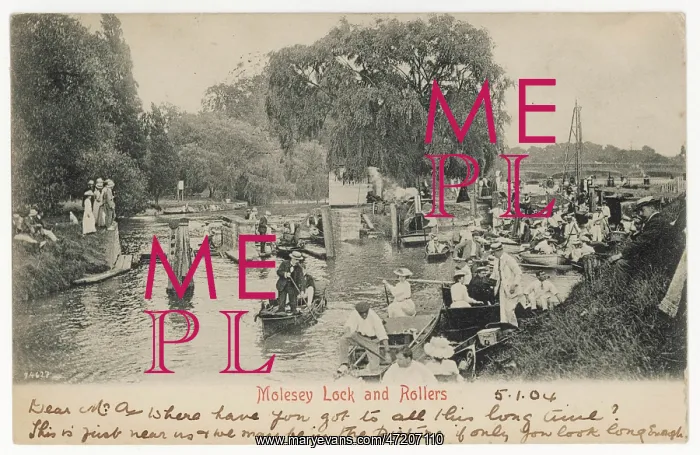 : BOATS AT MOLESEY LOCK : BOATS AT MOLESEY LOCK