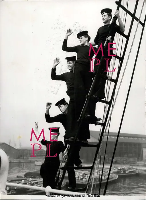  : Boats - Sailing - Ships