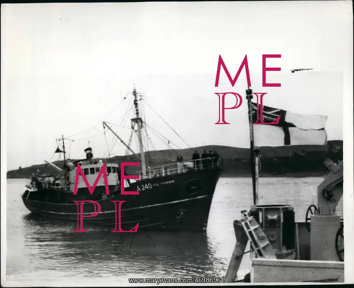  : Boats - Sailing - Ships