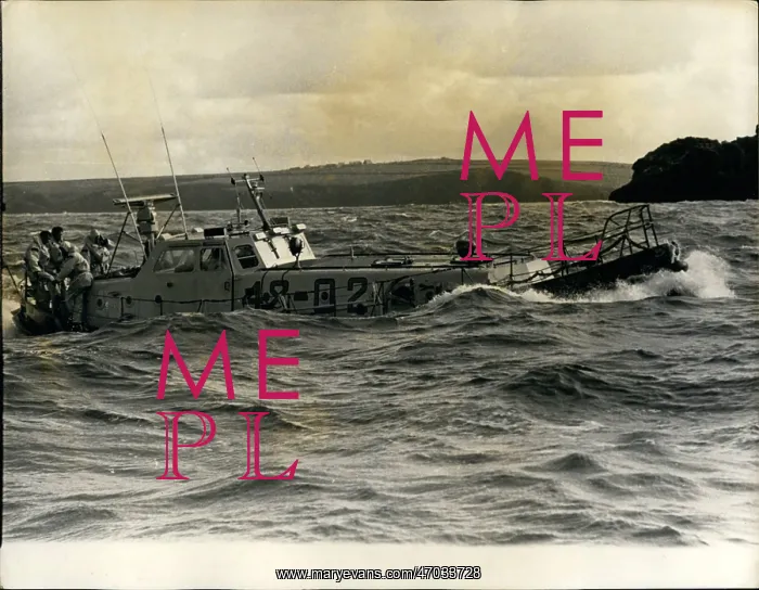  : Boats - Sailing - Ships