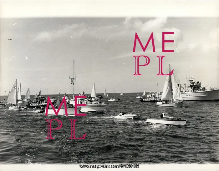  : Boats - Sailing - Ships