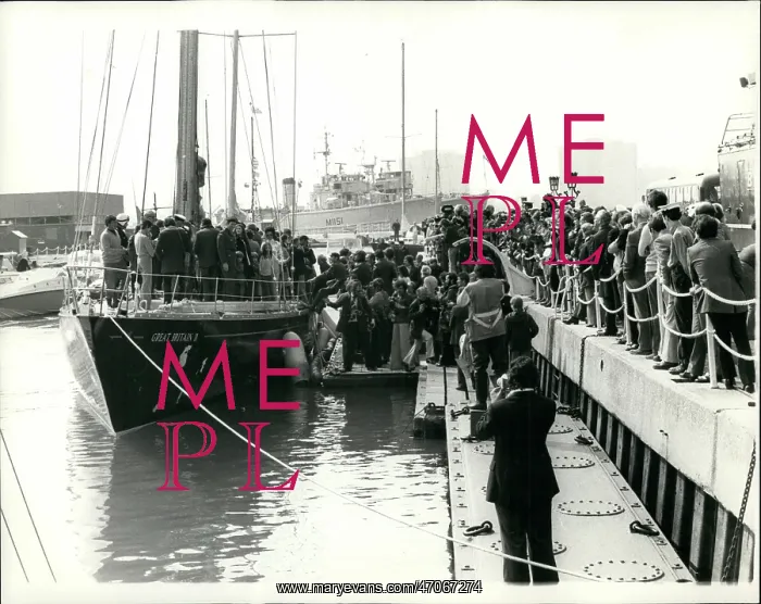  : Boats - Sailing - Ships