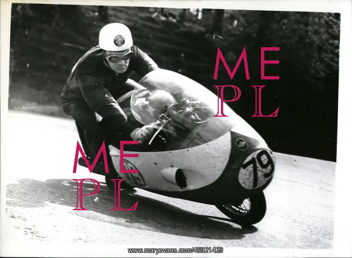 : Bob McIntyre, Junior TT racing in the Isle of Man : Bob McIntyre, Junior TT racing in the Isle of Man