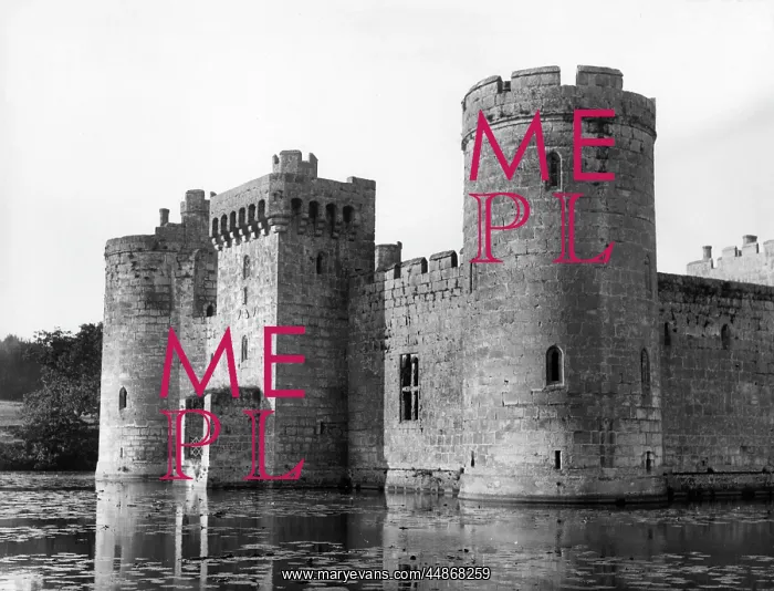: BODIAM CASTLE : BODIAM CASTLE