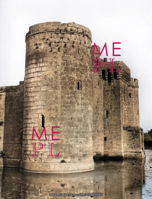 : BODIAM CASTLE : BODIAM CASTLE