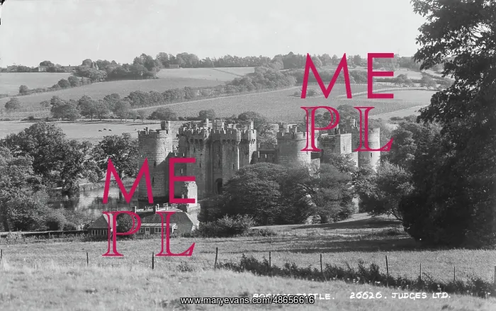 : Bodiam Castle : Bodiam Castle