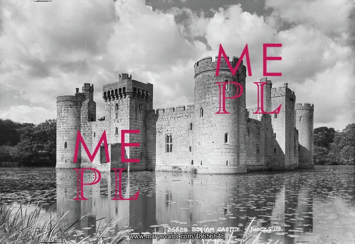 : Bodiam Castle : Bodiam Castle