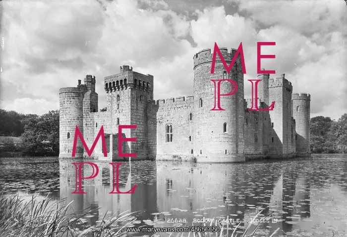 : Bodiam Castle : Bodiam Castle
