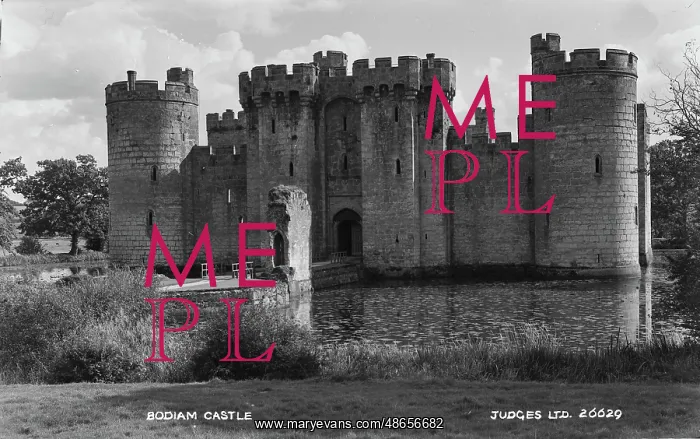 : Bodiam Castle : Bodiam Castle