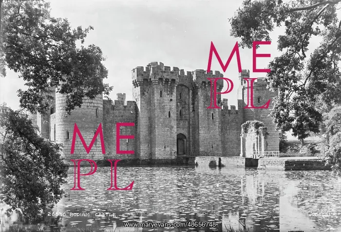 : Bodiam Castle : Bodiam Castle