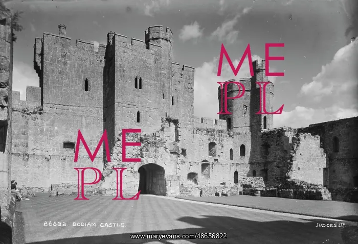 : Bodiam Castle : Bodiam Castle