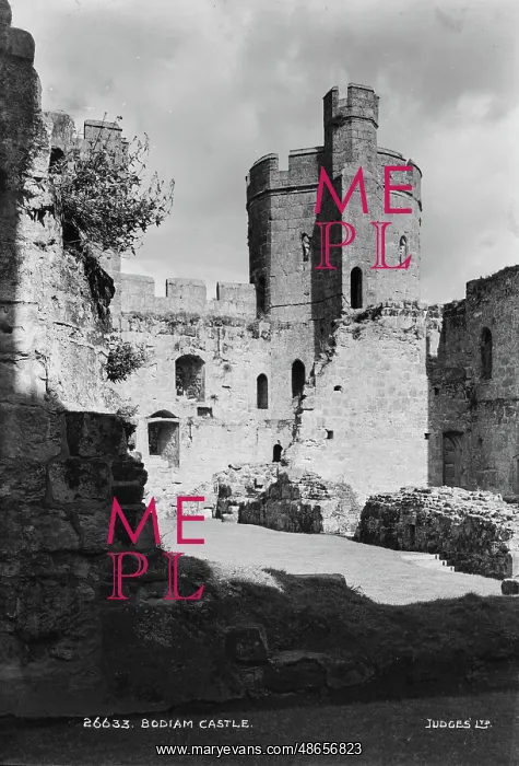 : Bodiam Castle : Bodiam Castle