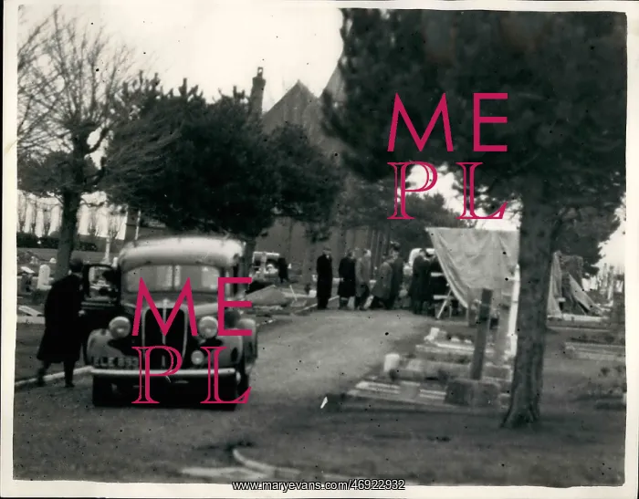 : Bodkin Adams case, two exhumations at Eastbourne : Bodkin Adams case, two exhumations at Eastbourne